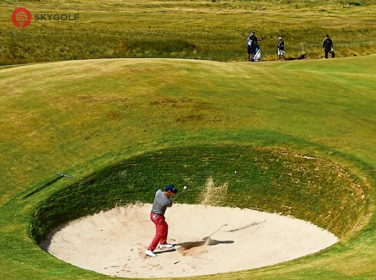  Quy định đặc biệt cho bóng trong bunker