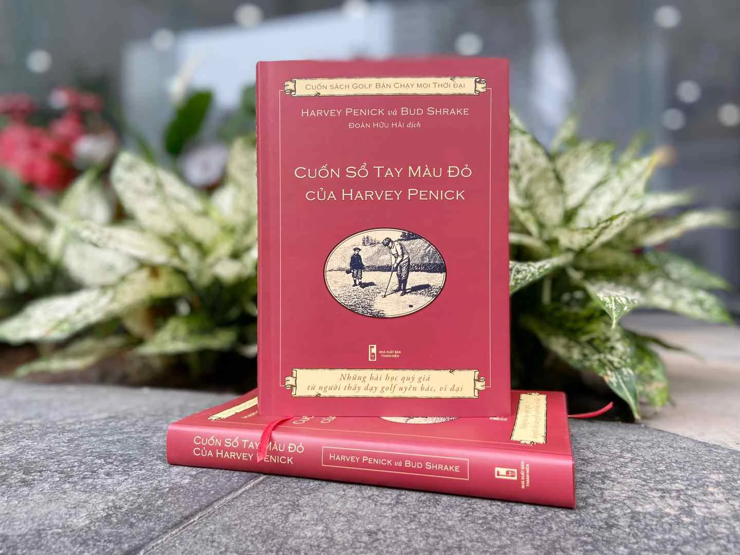 Cuốn sổ tay màu đỏ của Havey Penick