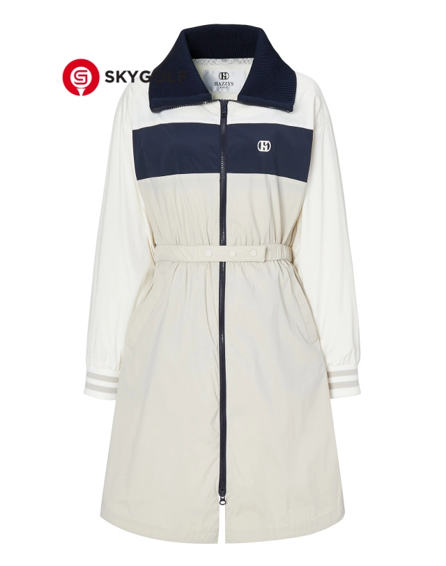 mặt trước áo khoác golf Hazzys dáng dài thắt eo màu be