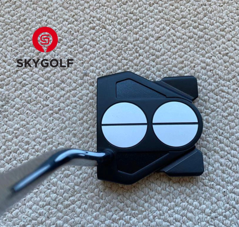 putter Odyssey 2-Ball Ten Broomstick sở hữa hình dáng nổi bật putter Odyssey 2-Ball Ten Broomstick sở hữa hình dáng nổi bật