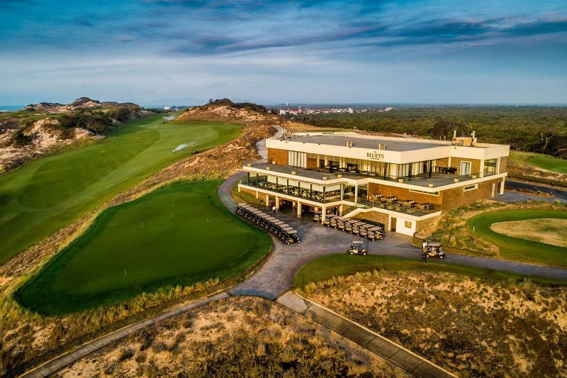 Sân golf Hồ Tràm luôn được golfer ưa chuộng