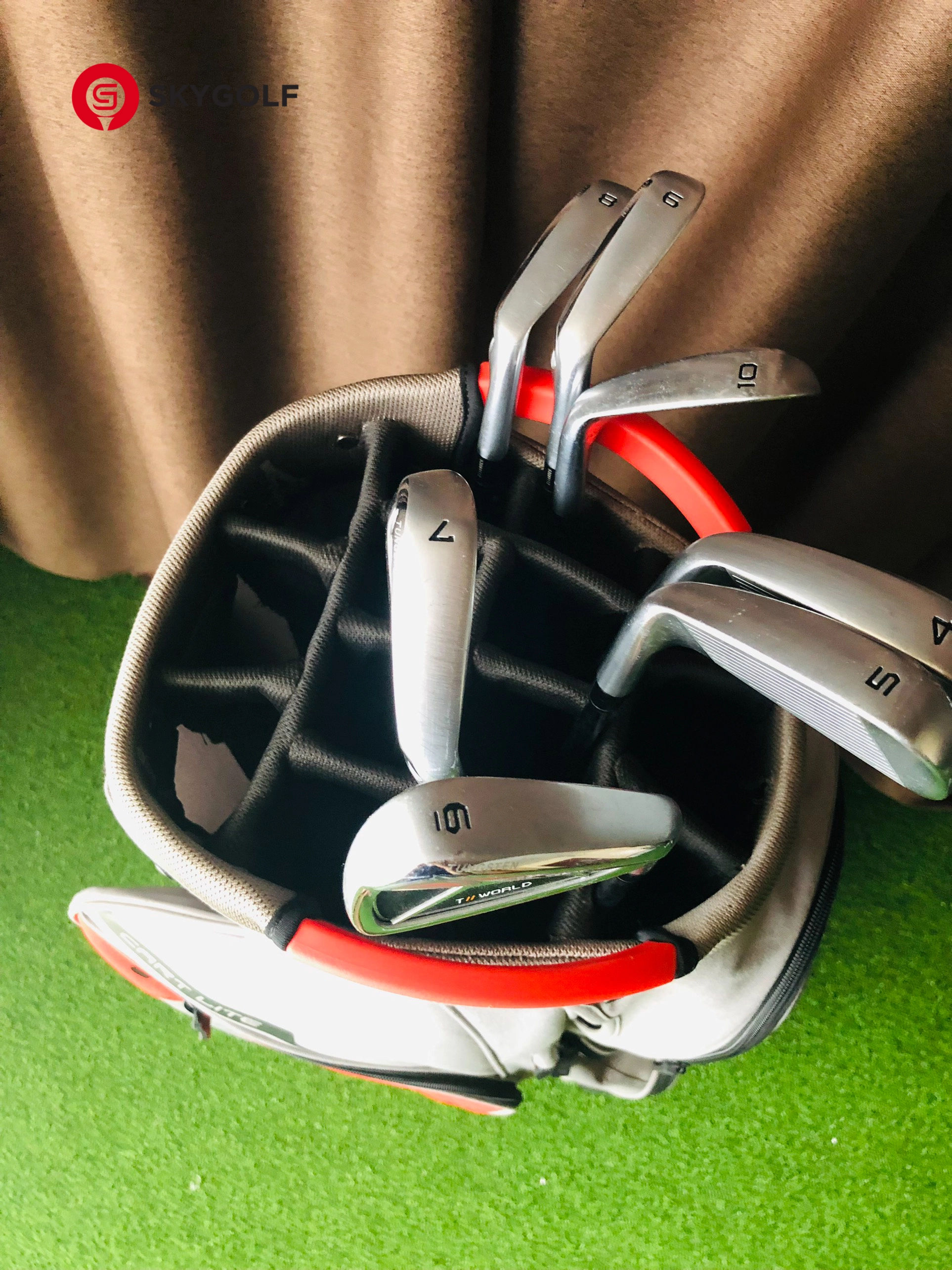 Tui gay golf 13 ngăn callaway